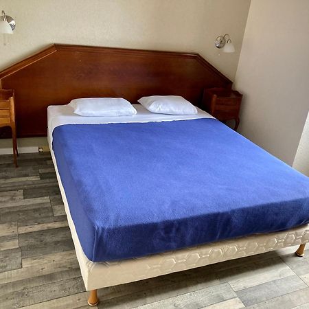 Hotel De Champagne Saint-Dizier Bagian luar foto