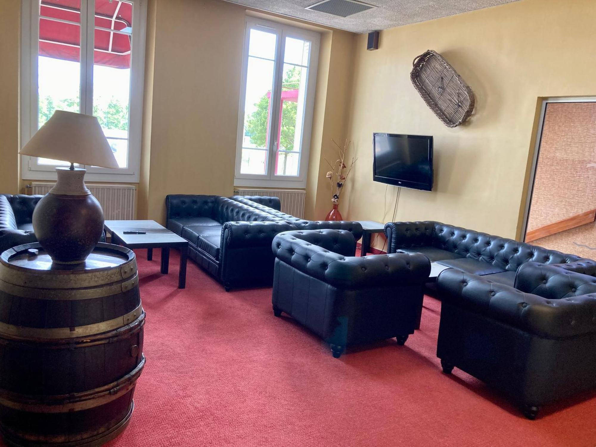 Hotel De Champagne Saint-Dizier Bagian luar foto