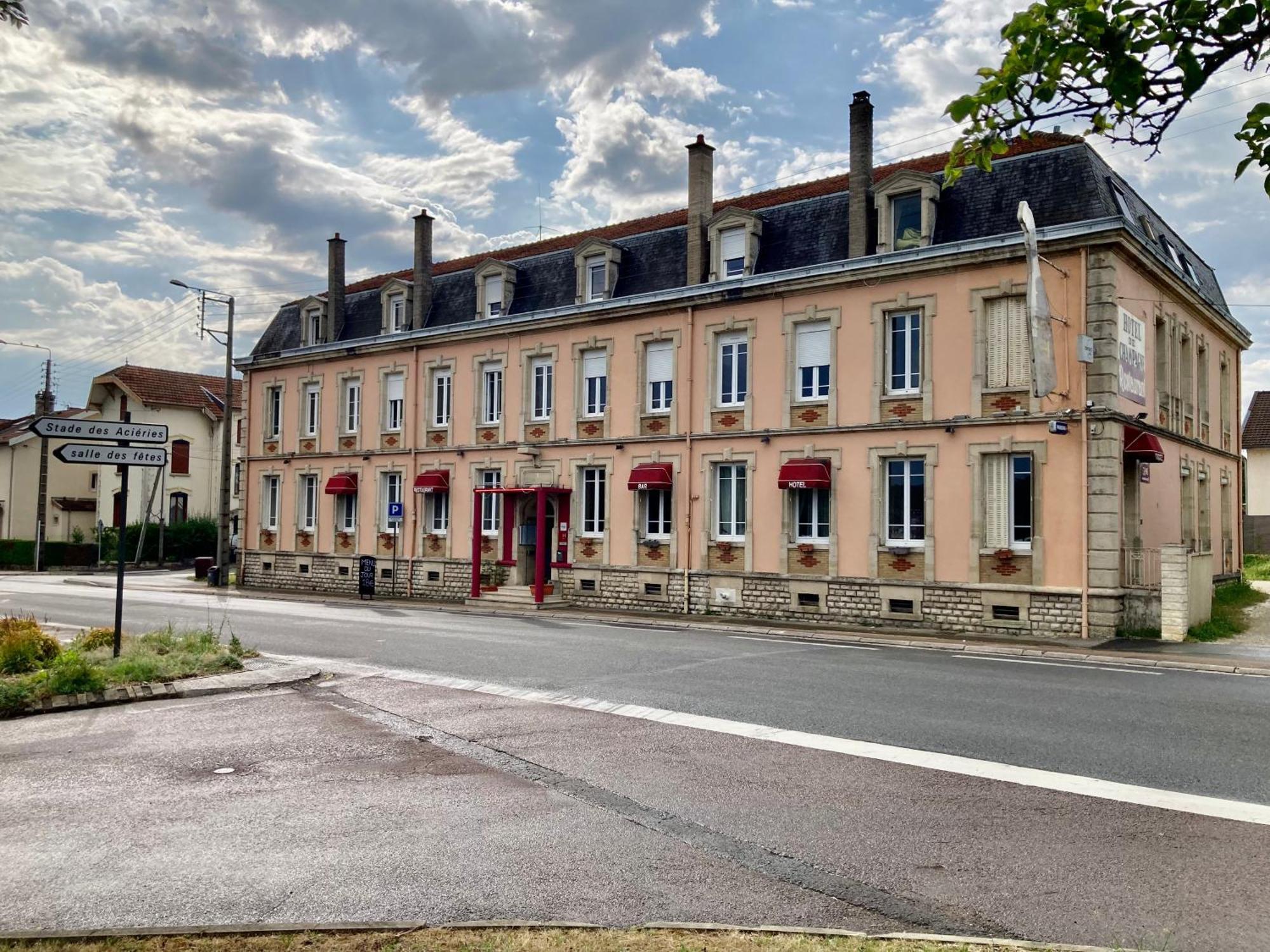 Hotel De Champagne Saint-Dizier Bagian luar foto