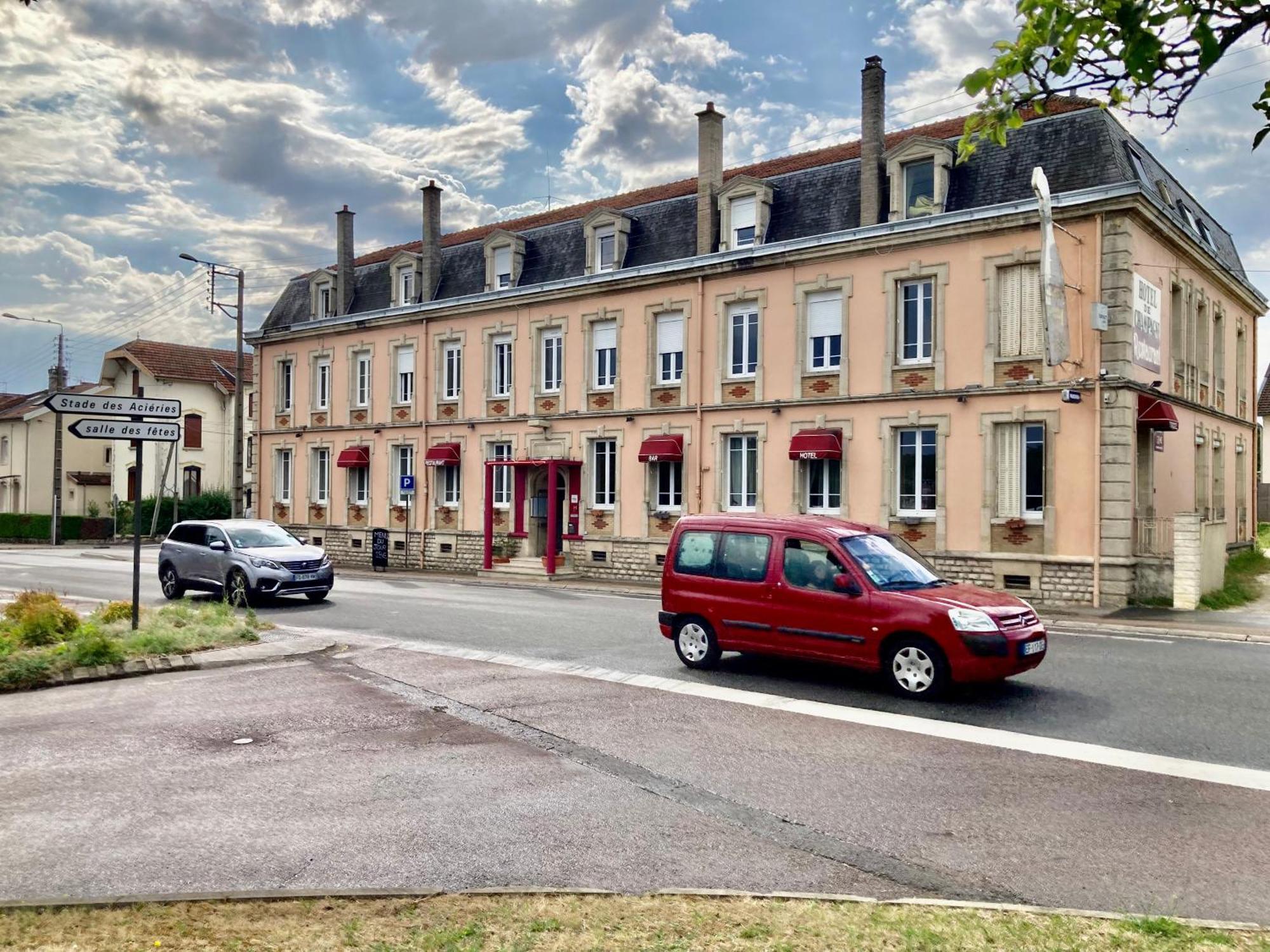 Hotel De Champagne Saint-Dizier Bagian luar foto