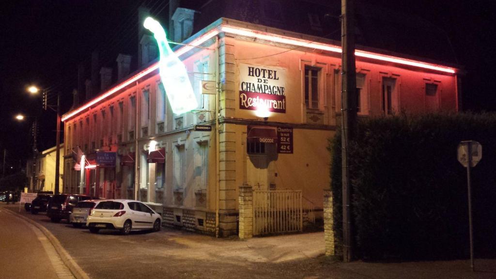 Hotel De Champagne Saint-Dizier Bagian luar foto